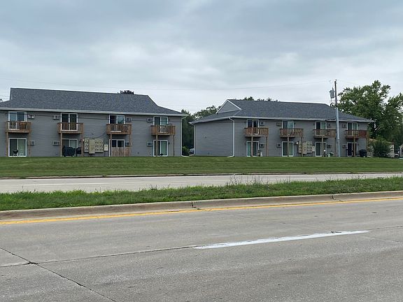 5th image of 546 Superior Ave #A
