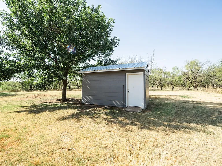 10682 Refinery Rd — Photo 39