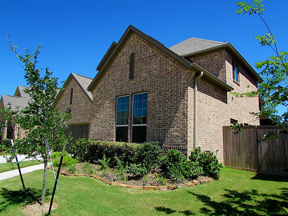 1st image of 4927 Anthony Springs Ln