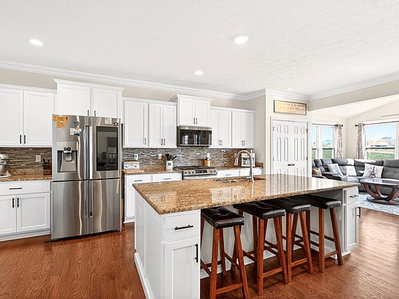 2nd image of 1055 Livorno Dr