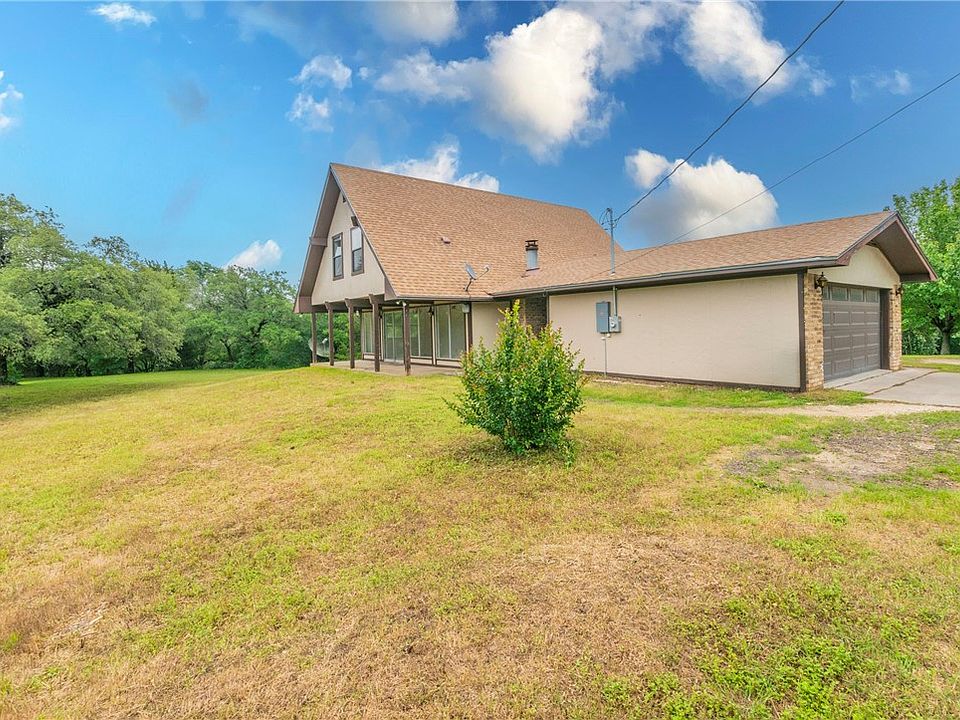 1st image of 197 Woods Ln