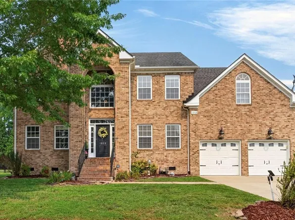 1032 Windward Ln, Suffolk, VA 23435