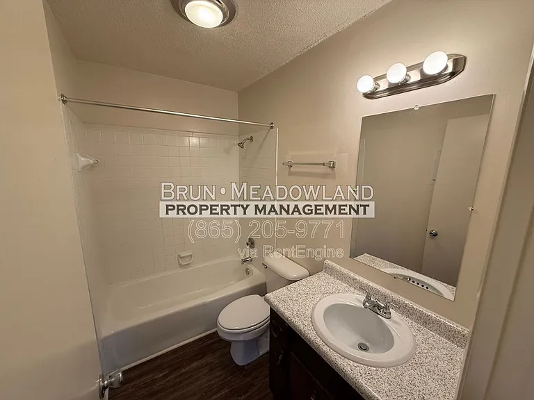 128 Lynnwood Dr #10 — Photo 15