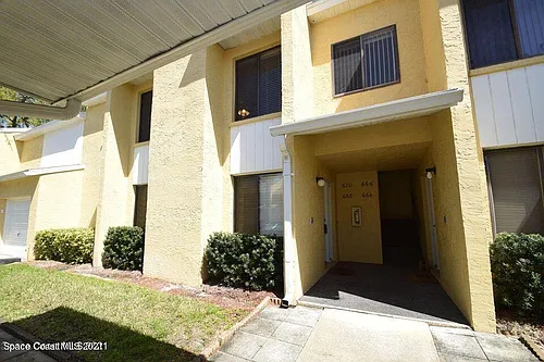 670 Cedar Side Cir NE Photo 1