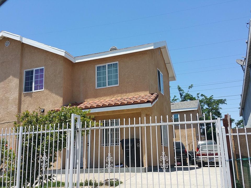 1st image of 1755 E 92nd St