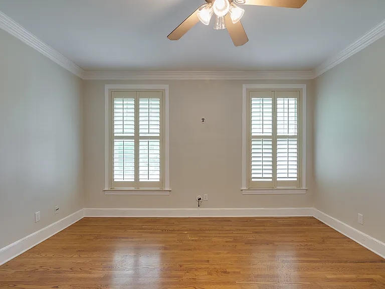 186 S Belvedere Blvd — Photo 27