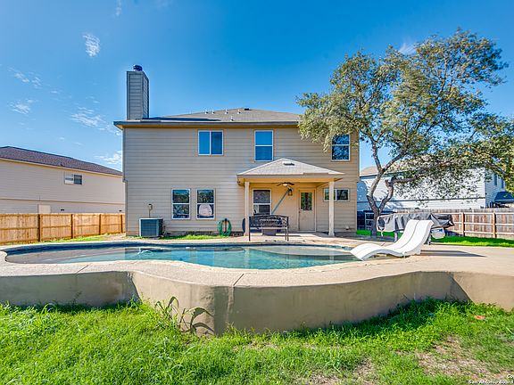 5th image of 10703 Rivera Cove