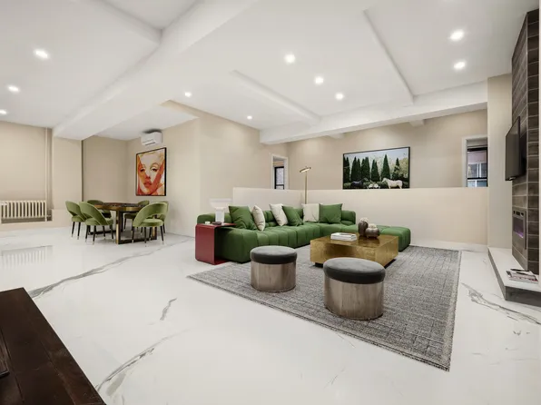 252 West 30th Street image 1 of 13