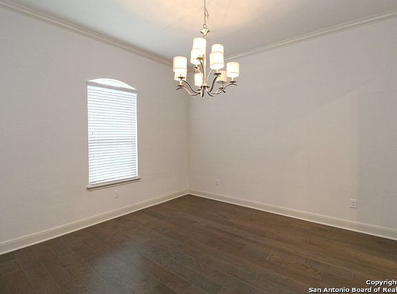 5th image of 8027 Platinum Ct