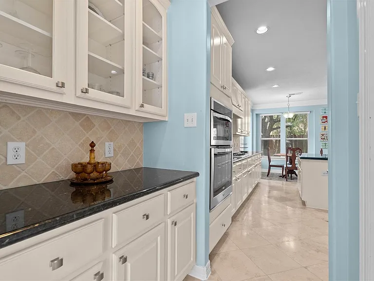 9610 Champions Cove Dr — Photo 9