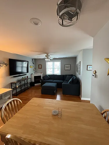 1410 Central Ave #200 Photo 1
