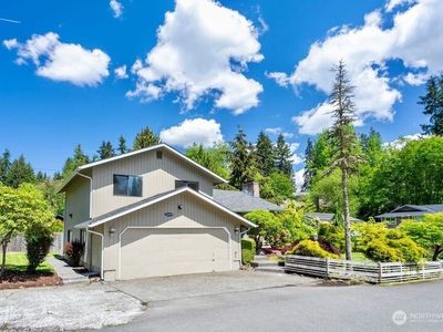 20044 12th Avenue NE, Shoreline, WA, 98155