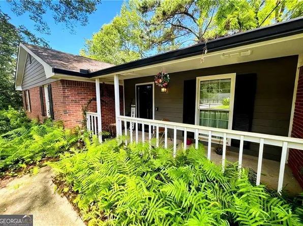 1790 Brandy Woods Trl SE, Conyers, GA 30013