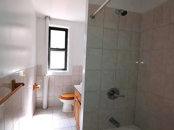 3151 Broadway image 8 of 8