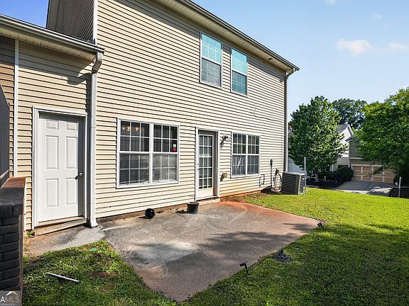 4th image of 578 Shadow Lake Dr