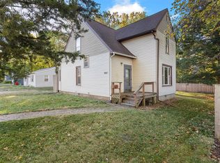 907 W Washington St #1, Champaign, IL 61821