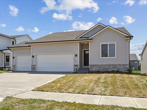 5516 Greene St, Ames, IA 50014