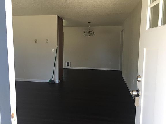 3rd image of 17004 19th Ave E