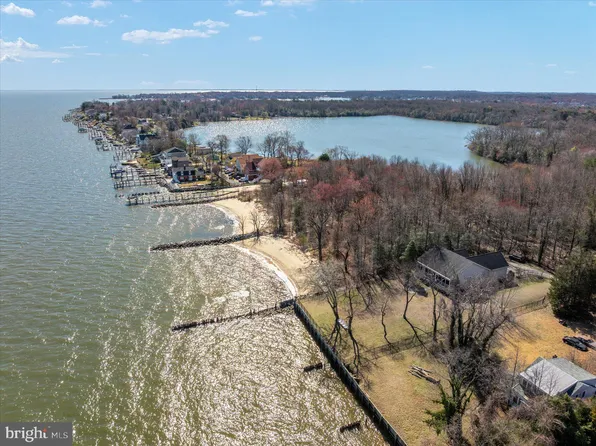 2062 Knollview Ave, Pasadena, MD 21122