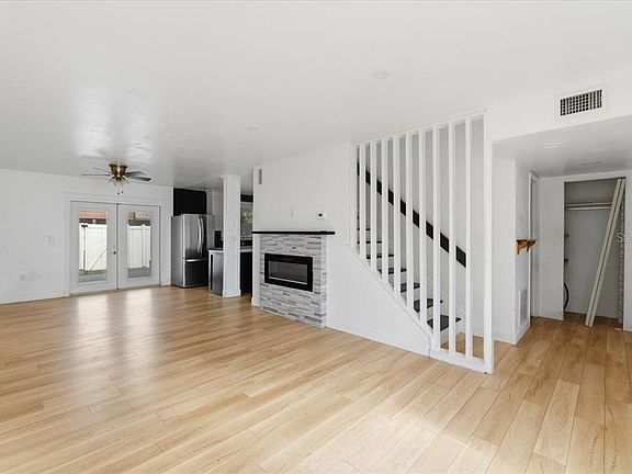 5th image of 1836 N CRYSTAL LAKE DRIVE #70