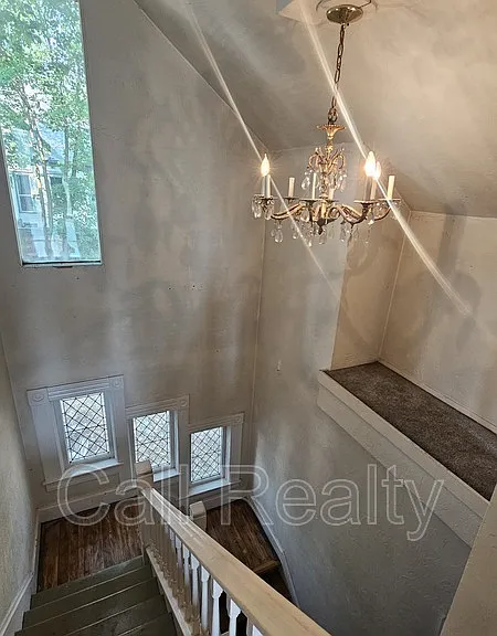 350 E 10th Ave — Photo 18