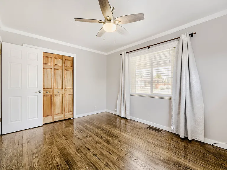 1326 S Clay St — Photo 14