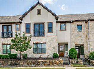 1132 Hemingway Ln, Irving, TX 75063