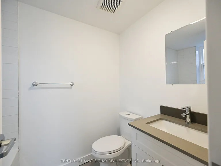 1A Leonard Ave #2 — Photo 14