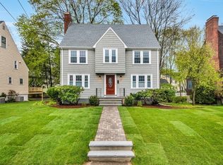 25 Allen Ave #25, Waban, MA 02468