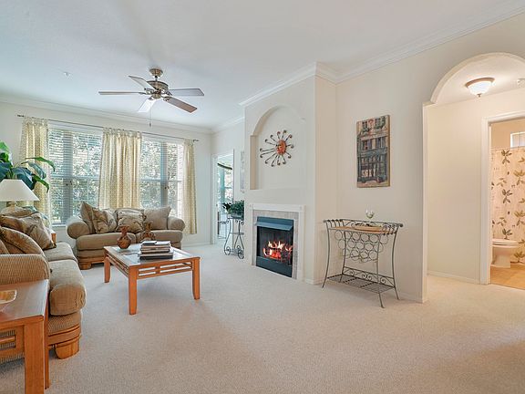 2nd image of 13810 SUTTON PARK Drive #529