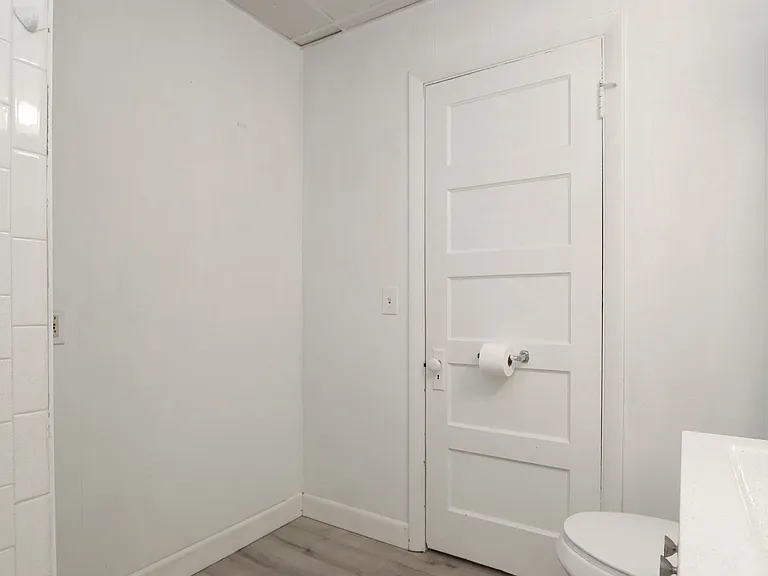 51 Harrison Ave #2 — Photo 34
