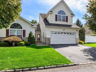2 Tina Lane #2, Mount Sinai, NY, 11766