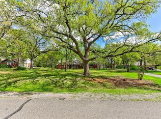 1666 Coyote Trl, Edmond, OK 73034