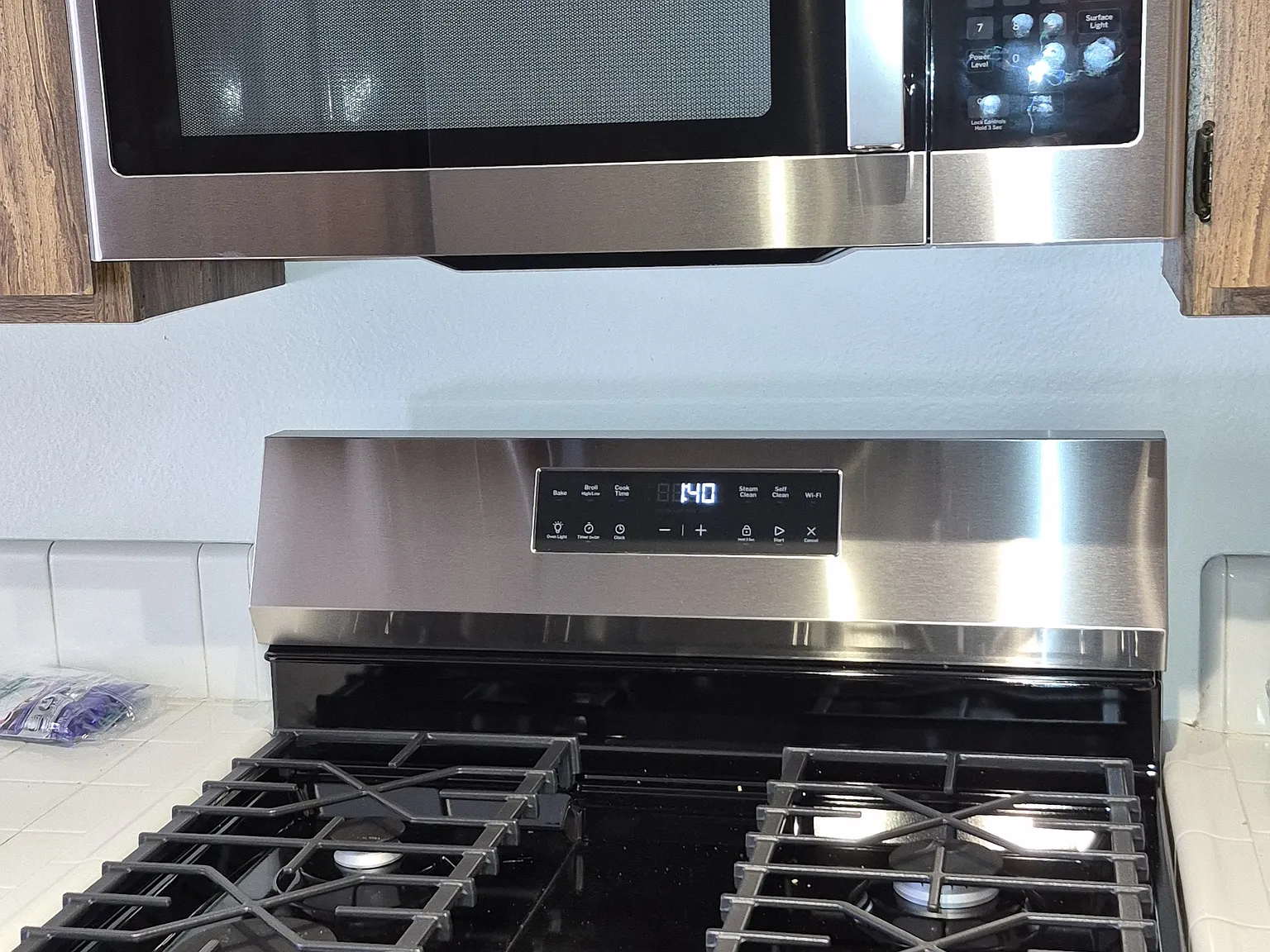2 bed, 800 sqft, $2,800 — Photo 3