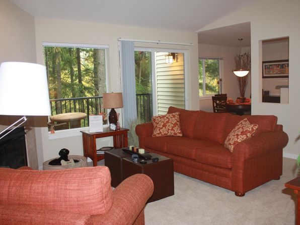 25025 SE Klahanie Blvd APT G202