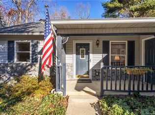 112 Cinnamon Way, Flat Rock, NC 28731