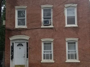 88 Clinton St, Newburgh, NY 12550