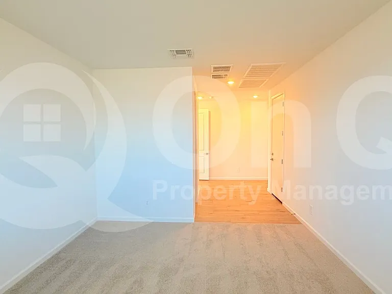 34007 N Germander Dr — Photo 10