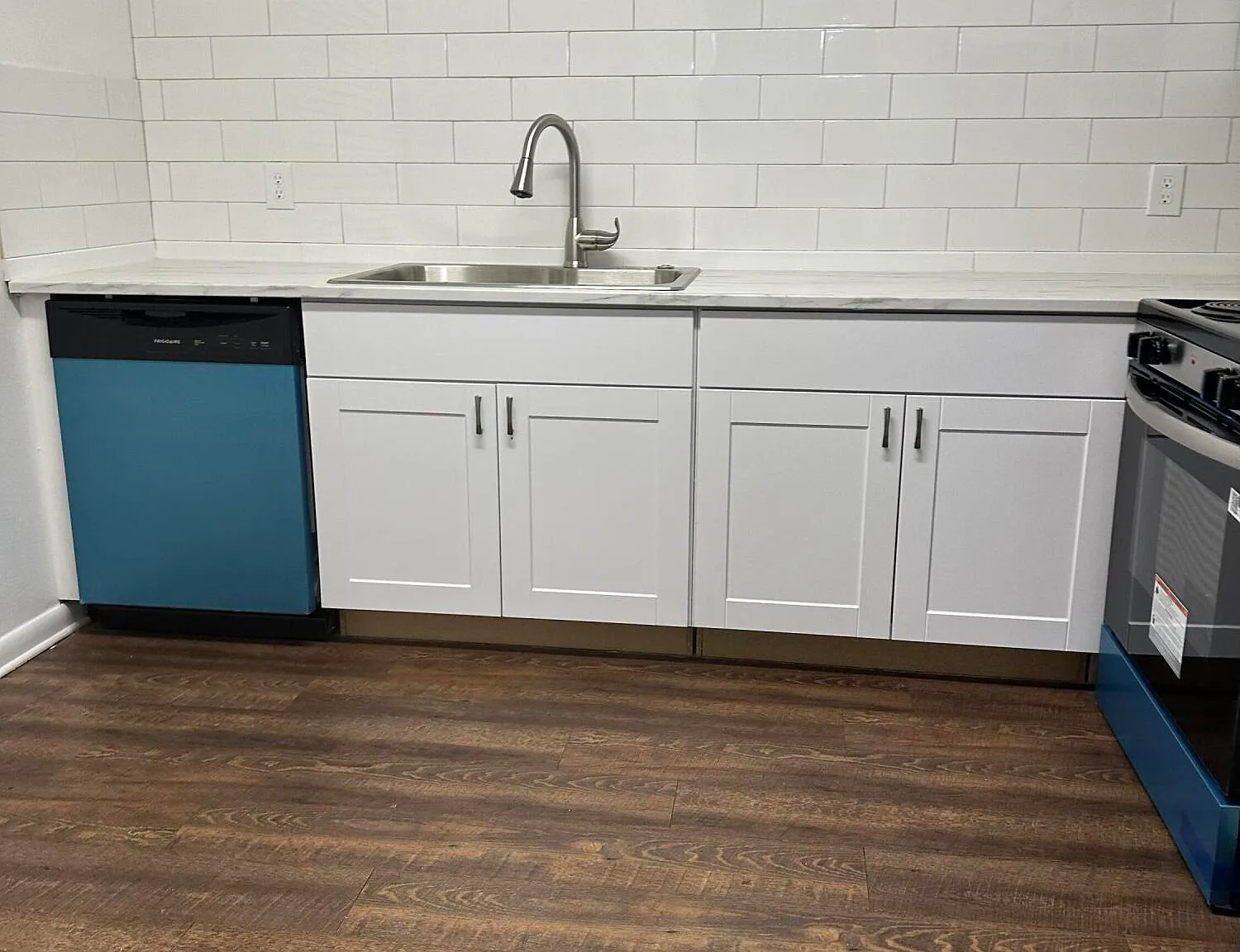 2 bed, 1.0 bath, 1350 sqft, $1,550 — Photo 4