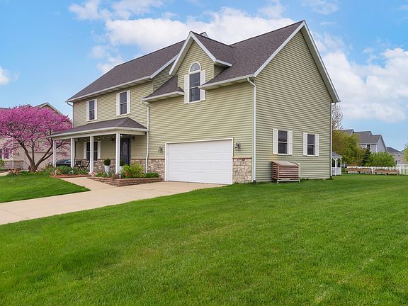 2nd image of 2039 Joni Ln