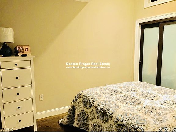 22 Hancock St. #401 Boston - Beacon Hill Unit Photo 6 (1)