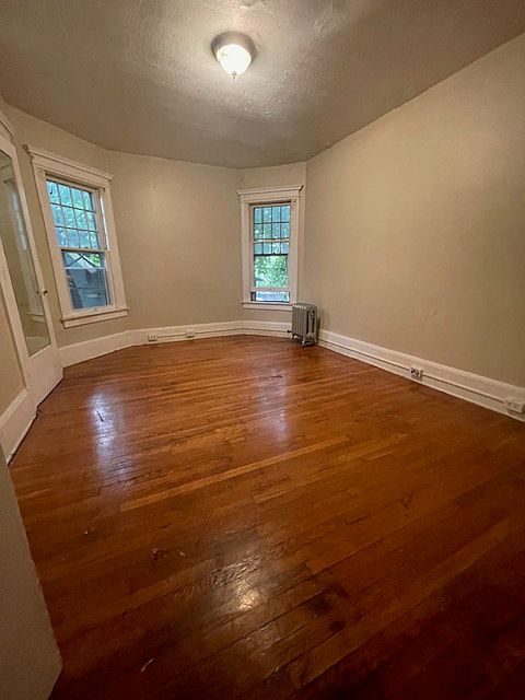1st image of 151 Oak St #3