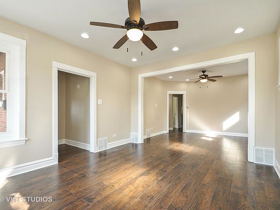 3rd image of 1515 N Linder Ave
