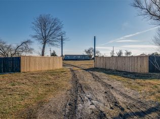257 Burkett Ln, Royse City, TX 75189