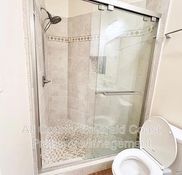 420 Oak Harbour Ln #201 — Photo 24