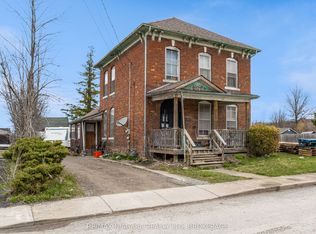 49 Turner Cres, Saint Catharines, ON L2P2H8