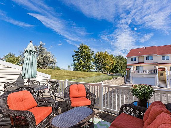The Brittany's Townhomes Patio