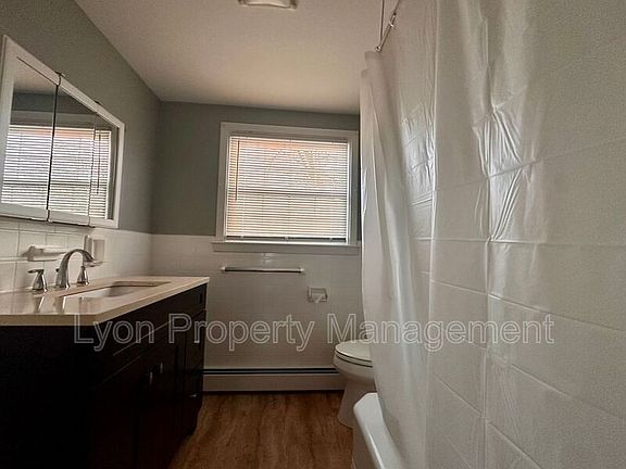 2nd image of 90 Waldron Ave
