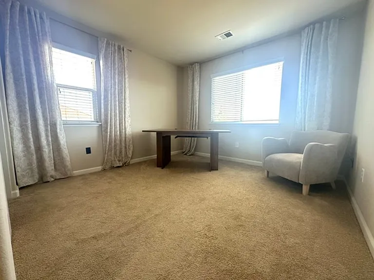 2902 Haddington Ct — Photo 46