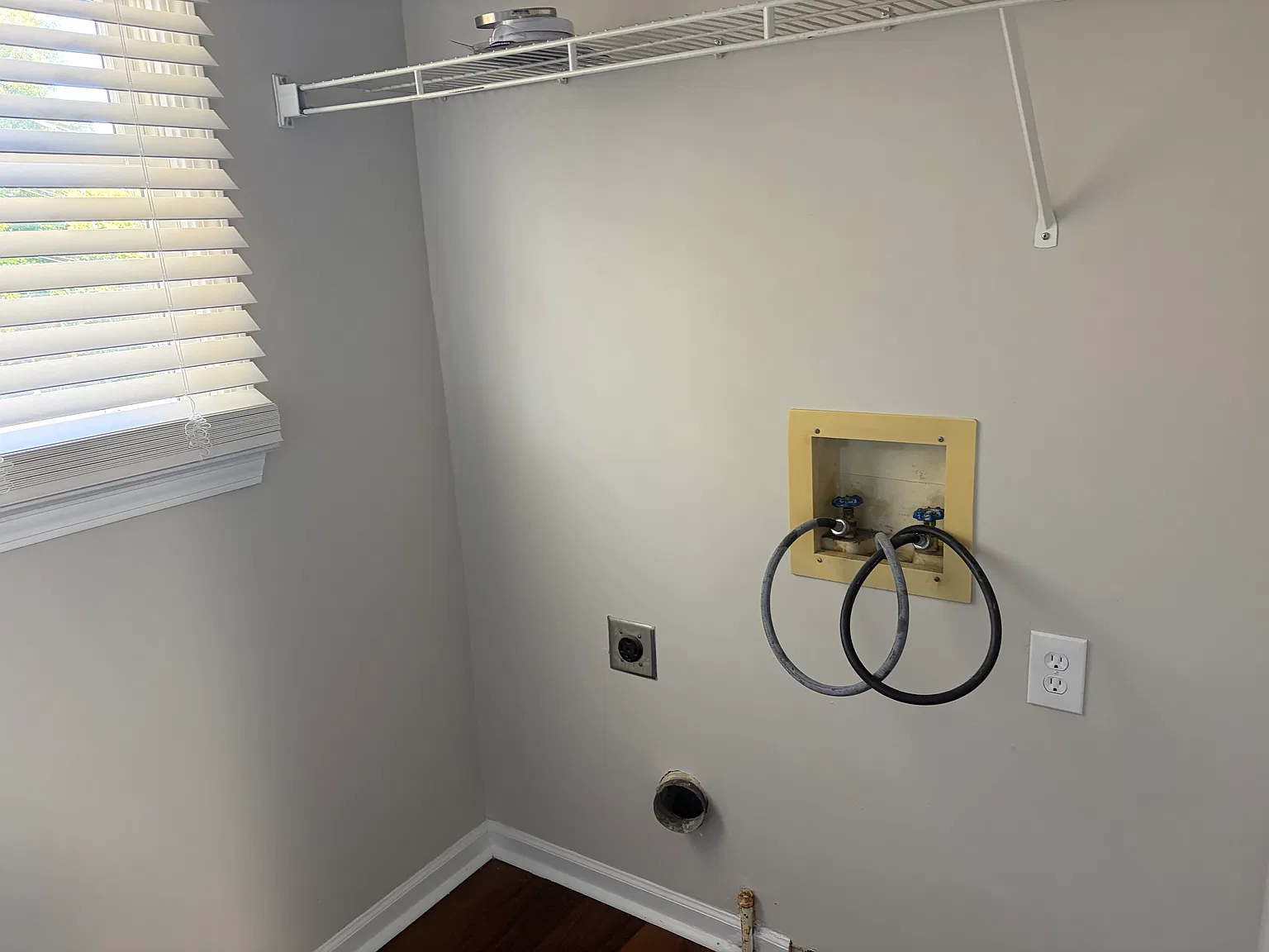 4 bed, 2.5 bath, 2108 sqft, $2,350 — Photo 4